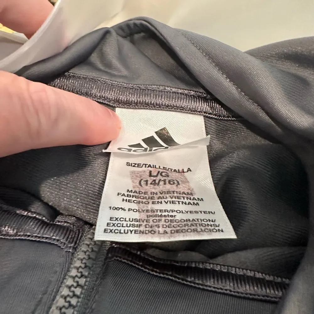EUC Adidas Child/Boy/Girl Child Ladies Gray Long Sleeve Zip Up Jacket Size Large